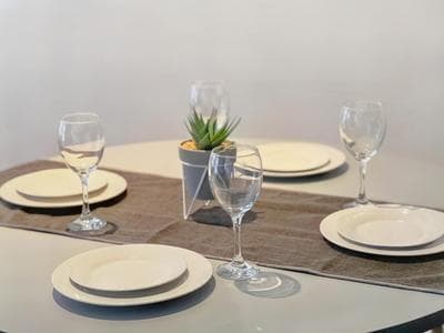 Lovely 2-bedroom serviced apartment Greater London