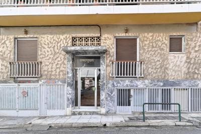 2 level apartment with terrace and Acropolis view
