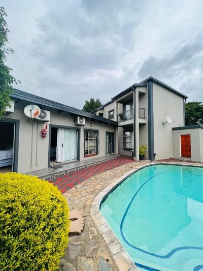 Zamambongi Guest Houses & Spa