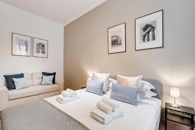 Pantheon Boutique Apartment "La Dolce Vita"