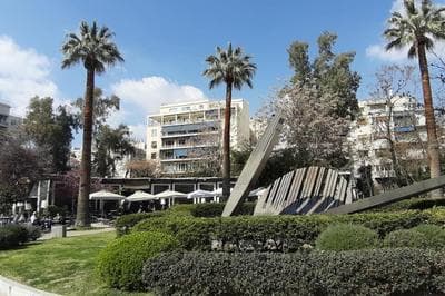 Comfortable apt, next to Archeological museum!