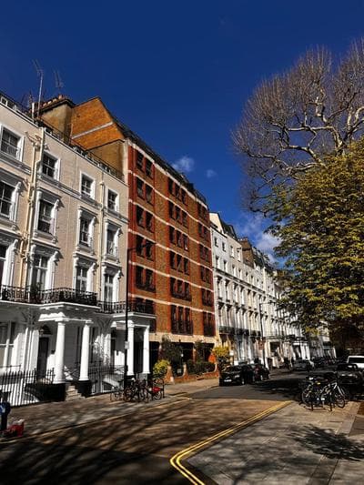 Hyde Park Great for Families 2beds & 2baths flat Fantastic location!