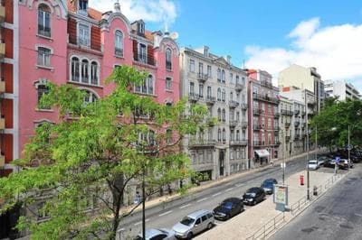 Downtown 7 Bedroom Apartment - Liberdade