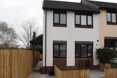 Hughes contemporary home in Barnstaple by StayStay com