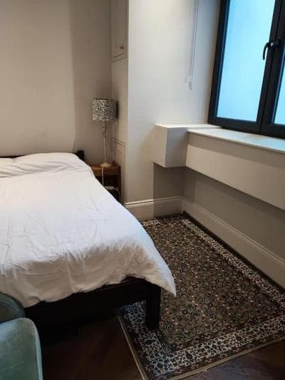 Spacious 2 bed maisonnette flat in Islington