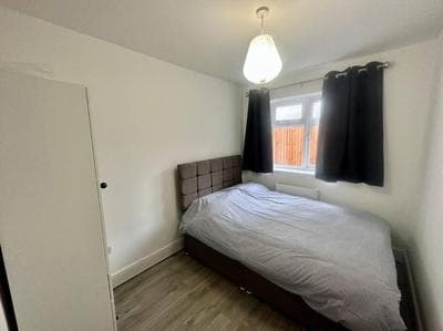 2 Bedroom house,BrownhillRd SE6