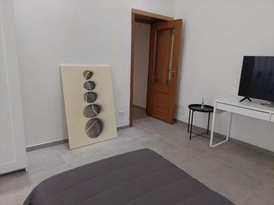 Urania's apartment