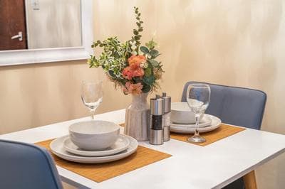 Grange Studio Apartment - Heathrow