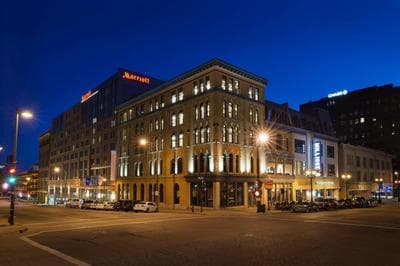 Milwaukee Marriott Downtown