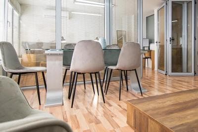 Urban Downtown Suite - Meno Homes 4