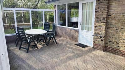 Vakantiehuis Hollum Ameland dichtbij strand en met ruime tuin - Ameland39 nl