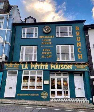 La Petite Maison Apartments
