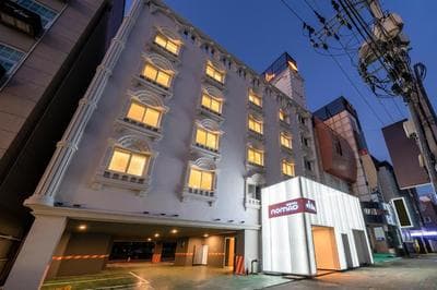 Nomad Anook Hotel Gumi
