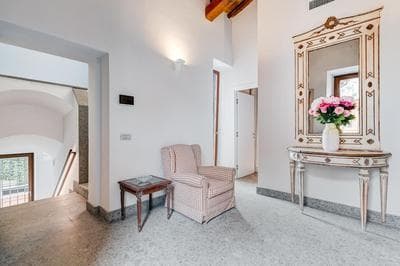 BMGA l Luxury Home with Patio in Trastevere
