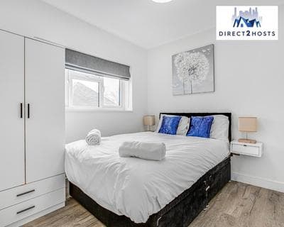 Exclusive Deals ! Last-Minute Reserve ! Modern And Stylish Two Bedroom Apartments by Direct2hosts With Great Location! London W3 7LU, United Kingdom ! By N
