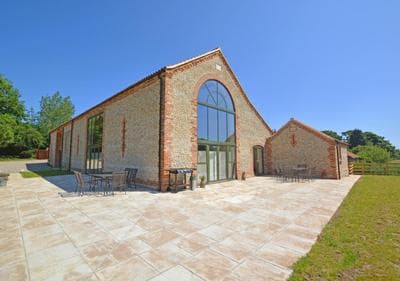 4 Bed in Cromer oc-1703