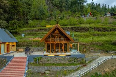 Mandyukya Tandi, Luxury Villas