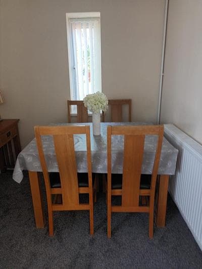 First Floor One bedroom Apartment Quiet Location in Stafford