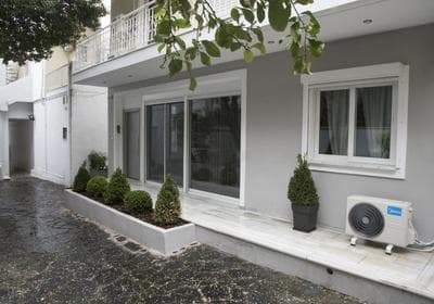 Friends Luxury Apartment In Marousi
