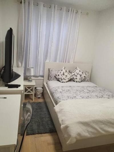2 Bedroom Flat in Vauxhall, London