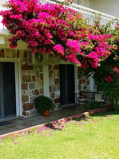 Sea&Sun Glyfada Apartment
