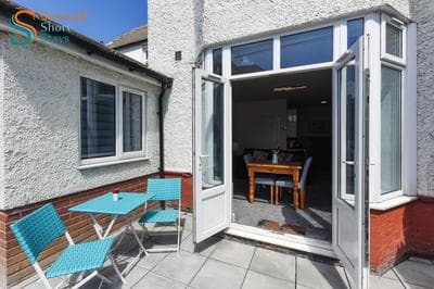 Two bedroom ground floor apartment near the beach
