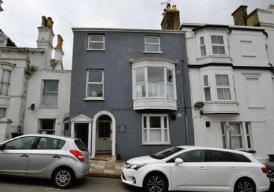 St Margarets Modern Georgian 2 bedroom apartment