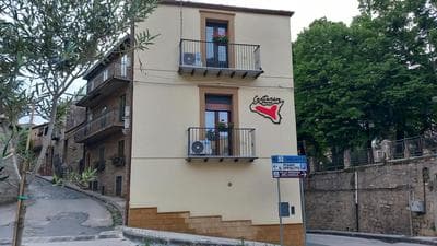 Cantunera SicilianRoom