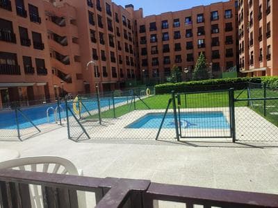 Escápate al verano de Madrid, piscina y aire acondicionado
