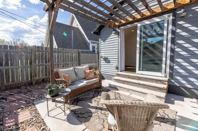 Luxurious Historic Renovated Bungalow DT Rapid City with Private Patio