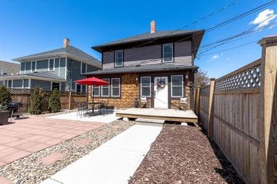 Luxury Home w/ Private Patio Mins away from DT RC