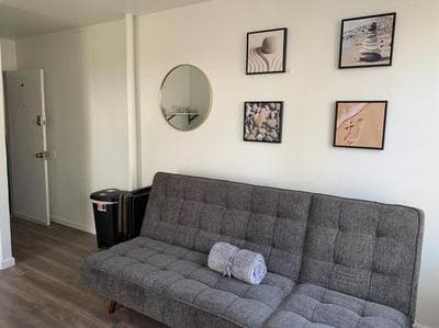 The Oakden Suites - Orange Loop D6