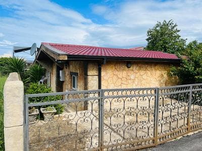 Ferienhaus mit eigenem Pool! Dubrava