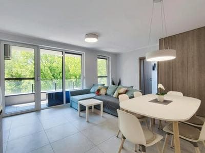 Lakeside Family & Studio Apartments