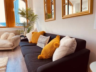 Spacious 2 Bedroom City pad in Old Street London