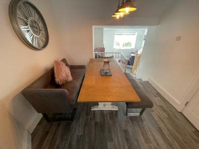 Leerick Cottage