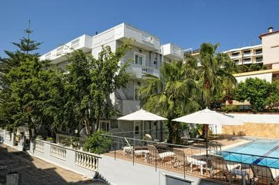 Skalidis Apartments