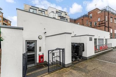 Modern 1 Bed Apt by Old Street / Shoreditch