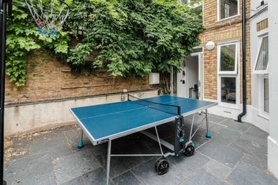 Stylish 2 Bedroom / 2 Bath in Notting Hill