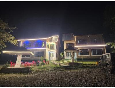Hotel Pahalgam Woods Cottage, Pahalgam