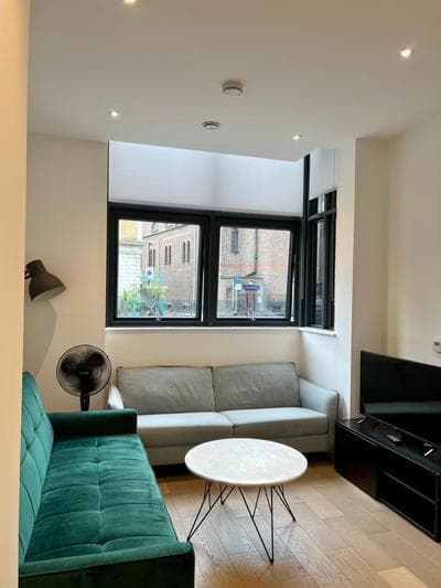 Luxury Modern 1 Bed Apartment