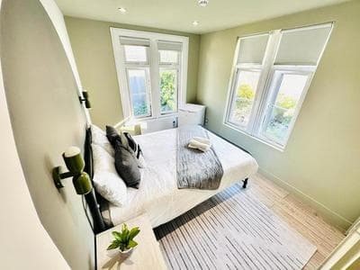 Boutique Ensuite Room like hotel