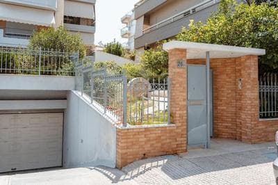Stylish 1BD Apt in Elliniko