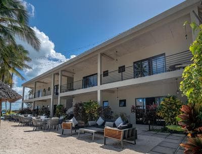 V Hotel in Paje