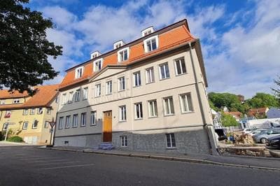 Wunderschöne Maisonette-Wohnung nahe des Zentrums mit kostenlosem Parkplatz