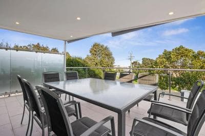 Anderson Pool Premium Walk to Beach & Shops