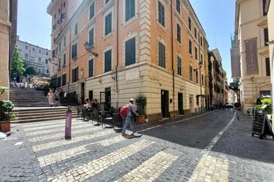 Colosseum romantic home