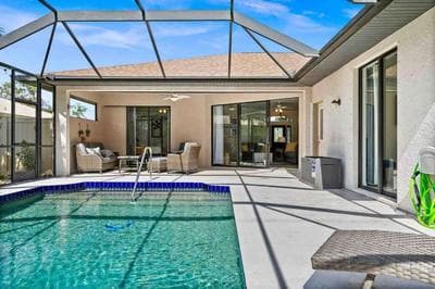 Cozy 3BR Gulf Coast house with heated pool