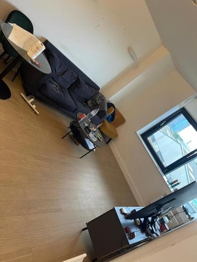 Lovely bright, modern 1-bed apartment