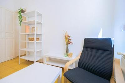For You Rentals Encantadora vivienda TEMPORAL de 3 habitaciones en Madrid AME49